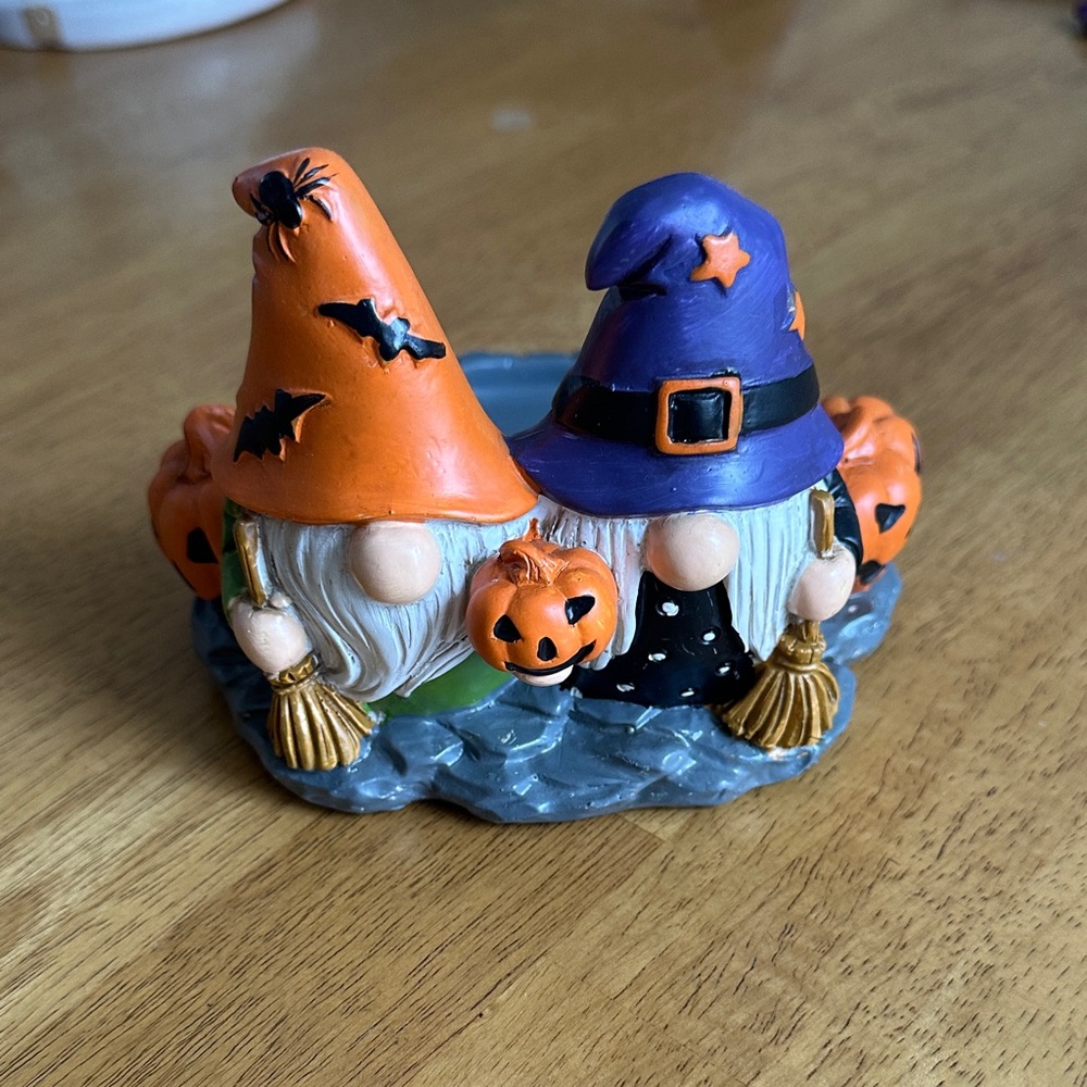 Yankee Candle Jar Holder Halloween Gnomes NWT